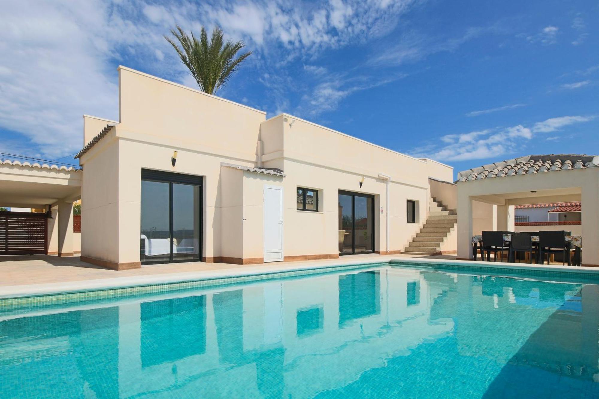 Pink Lagoon Villa Torrevieja Buitenkant foto